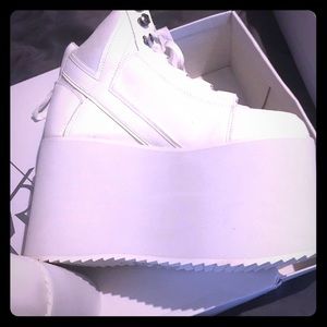 YRU platform sneakers